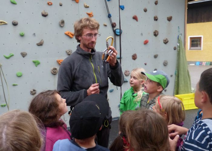 Kletterwand Schnupperklettern HT Kletterwand Schnupperklettern HT